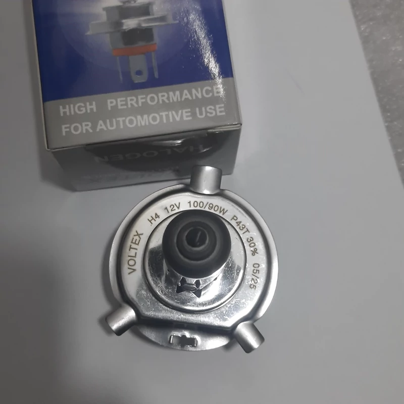 لامپ گازی100/90واتH4P43tسه فیش 3 خار