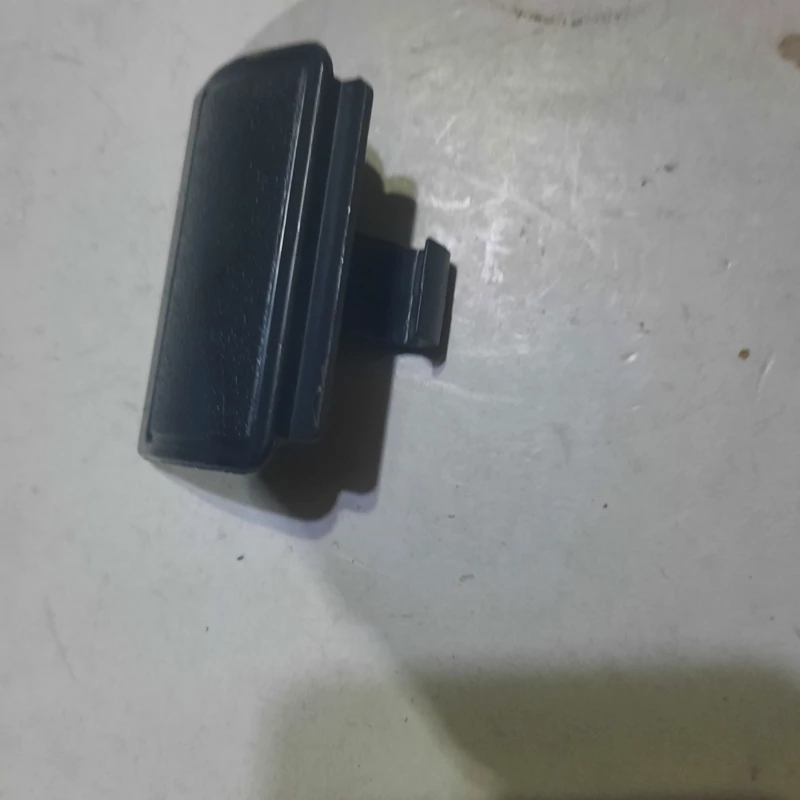 زبانه درب داشبورد پراید