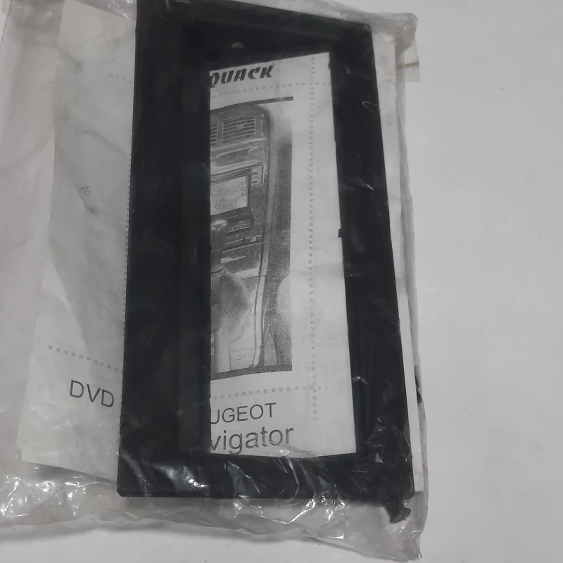 نیم کشو  پژو 405 برای نصب پخش تصویری