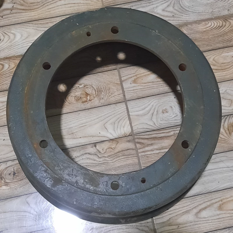 کاسه چرخ تریلی کامیون برند اصفهان تولید کامیون