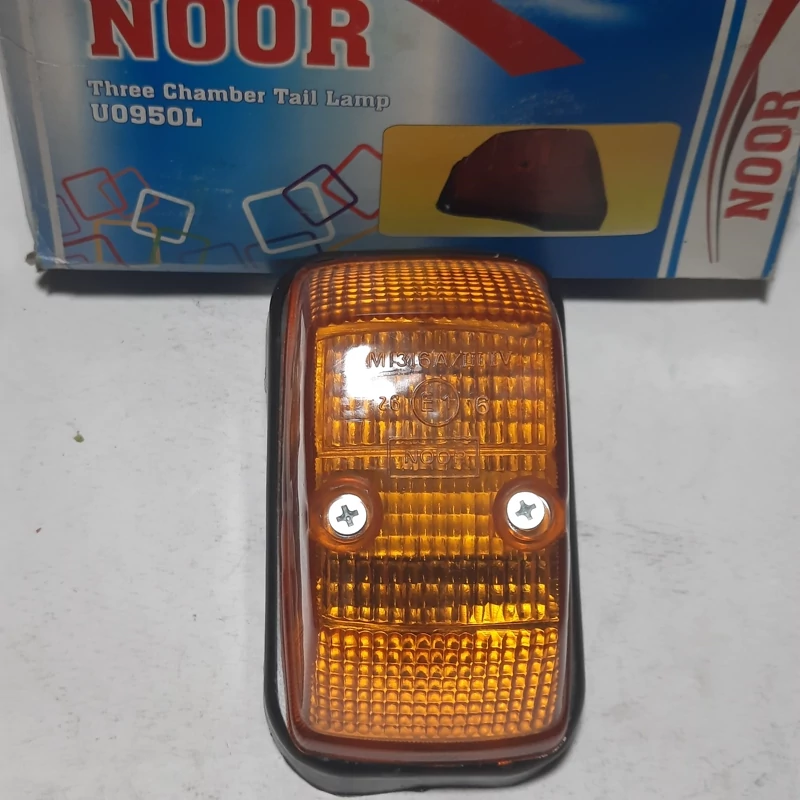 چراغ راهنما جلو بنز خاور برند NOOR