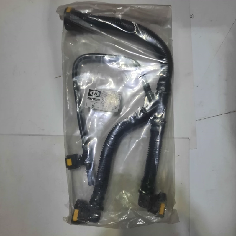 لوله ابانس بخار چند شاخه پژو 206 تیپ 5 برند TK